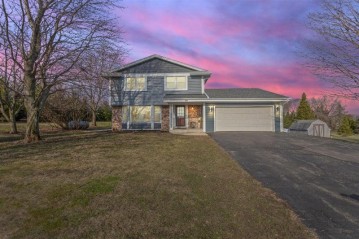 3279 Maple Rd, Jackson, WI 53037-9714