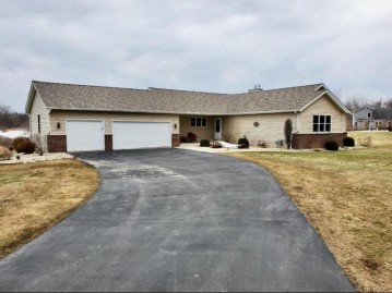 7977 Windmill Way, Delavan, WI 53115-3393