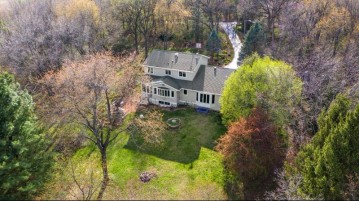 W3530 Vannoy Dr, Cold Spring, WI 53190-3002