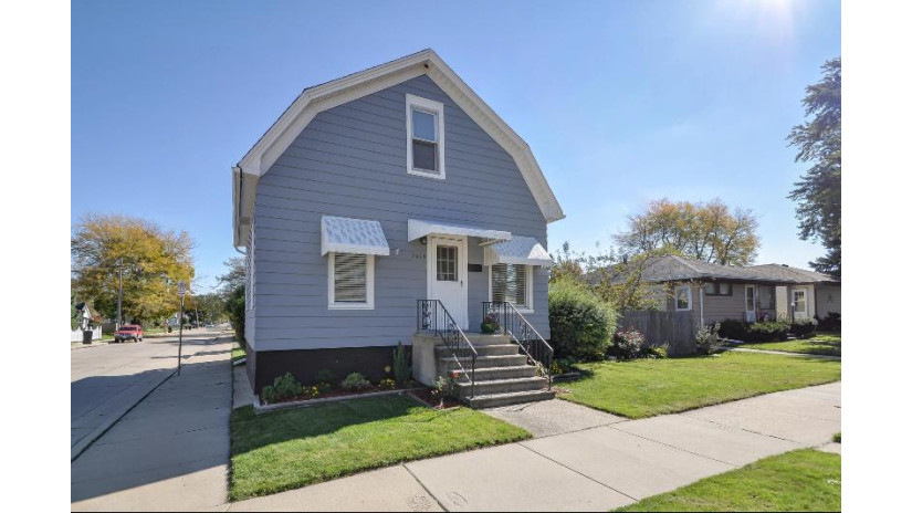 3459 Tenth Ave Racine, WI 53402 by Sun Realty Group $119,900