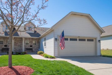 5345 S Swift Ave, Cudahy, WI 53110-2334