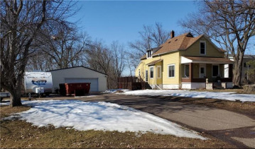 200 Holly Avenue, Elk Mound, WI 54739