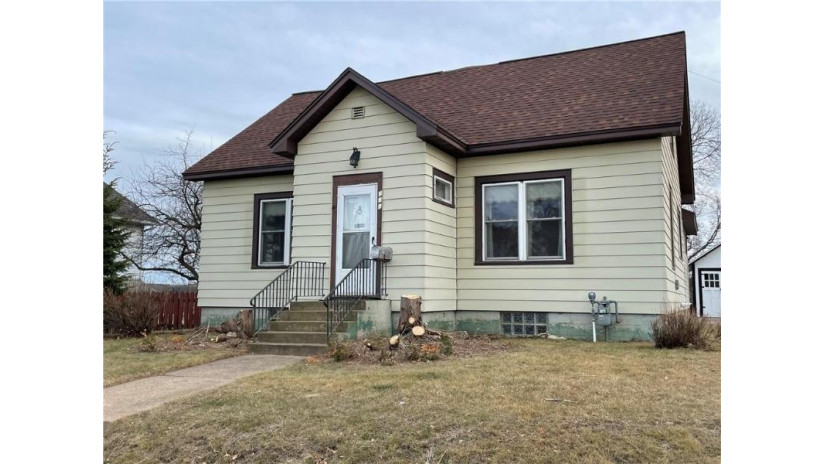 119 West Elm Street Chippewa Falls, WI 54729 by Northland Group Real Estate $155,900