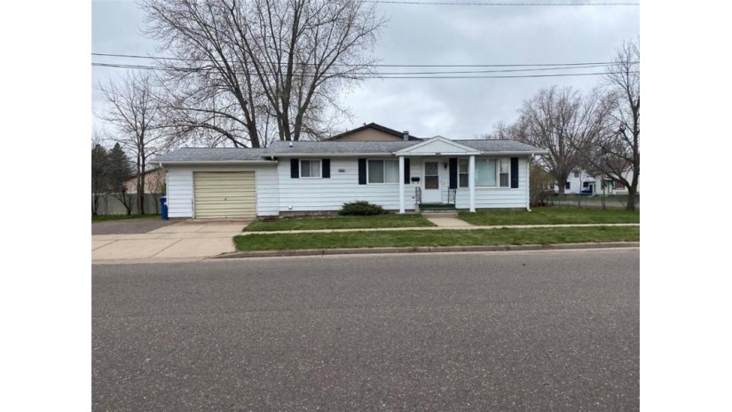 1002 Manwaring Avenue Rice Lake, WI 54868 by Associated Realty Llc $119,900