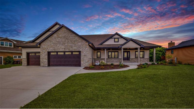 435 Woodfield Prairie Way Hobart, WI 54155 by Keller Williams Green Bay $679,000