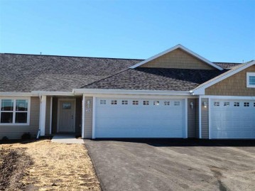 3280 Elk Ridge Drive, Oshkosh, WI 54904