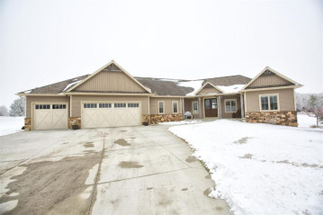 W5351 Bowe Lane, Byron, WI 54937