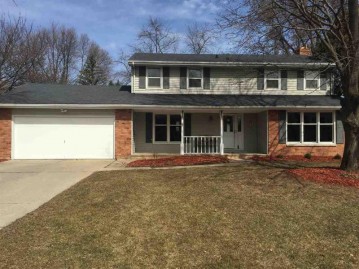 531 Somerset Drive, Allouez, WI 54301