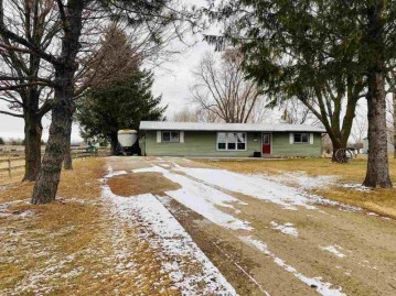 3130 Heise Road, Omro, WI 54963