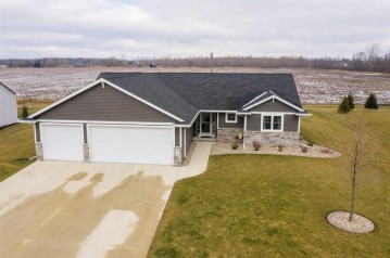 W5046 Birchwood Drive, Sherwood, WI 54169