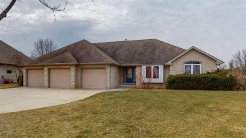 3022 Warm Springs Drive, Bellevue, WI 54311