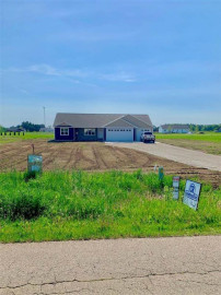 478 Kroll Road, Chase, WI 54162