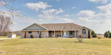 228 Jaworski Road, Chase, WI 54162-9684