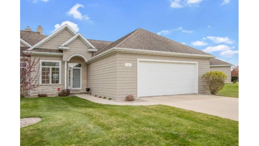1687 Remington Ridge Way Ledgeview, WI 54115 by Coldwell Banker Real Estate Group $319,900