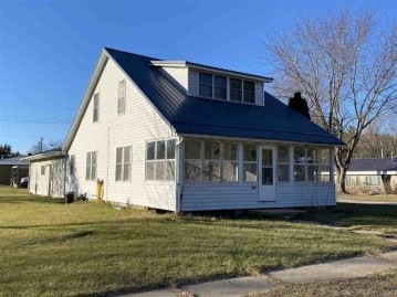 407 David St, Blue River, WI 53518