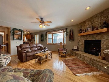 7796 Schurch Rd, Brigham, WI 53507