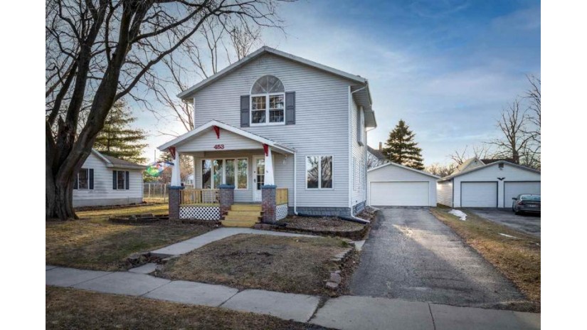 453 Roosevelt St Rio, WI 53960 by Rock Realty $189,900