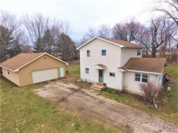 5424 W Pomeroy Rd, Fulton, WI 53534