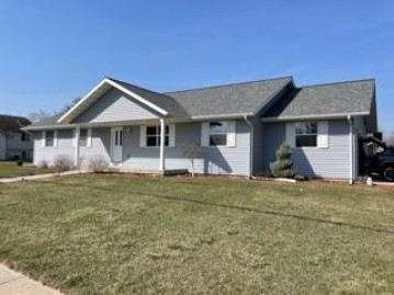 2432 Hamilton St, Portage, WI 53901