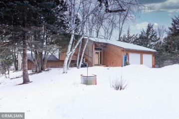 267 Old Scout Camp Rd, Houlton, WI 54082