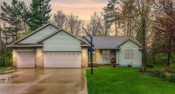 1909 Karen Lane, Stevens Point, WI 54481