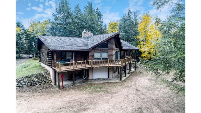 W3286 Hollister Rd W White Lake, WI 54491 by Shorewest Realtors $380,000