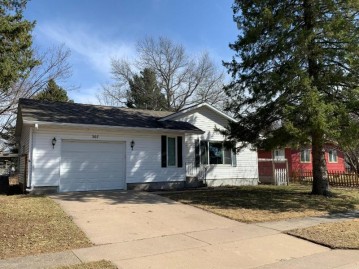 307 First St N, Eagle River, WI 54521