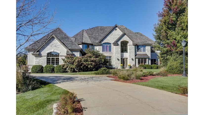 12965 N Birch Creek Rd Mequon, WI 53097 by First Weber Inc- Mequon $1,349,000