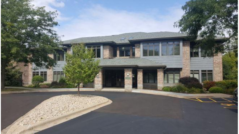 8500 Greenway Blvd Middleton, WI 53562 by The Realty Company, LLC $1,950,000