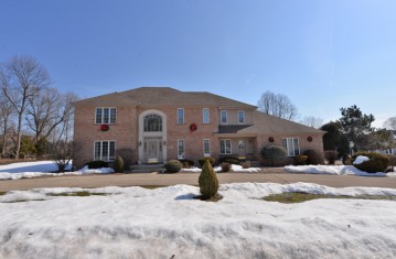 4659 White Oak Ln, Mount Pleasant, WI 53403-4406