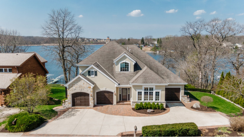 6472 Blue Heron Pointe Dr Waterford, WI 53185 by Shorewest Realtors $1,375,000