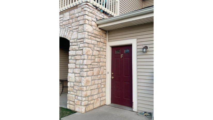 9325 S Cobblestone Way F Franklin, WI 53132 by Prime Realty Group $199,900