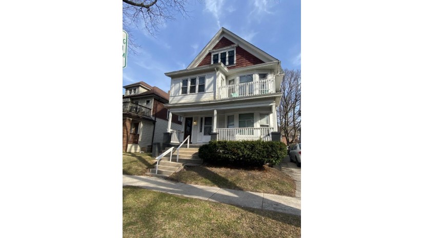 1806 E Webster Pl 1808 Milwaukee, WI 53211 by The Realty Company, LLC $350,000