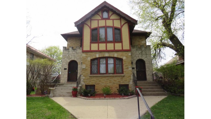 3263 N Sherman Blvd 3265 Milwaukee, WI 53216 by Homestead Realty, Inc $199,900