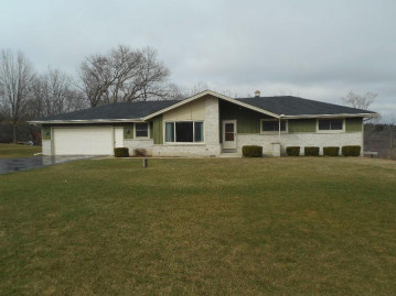 W220S6685 Crowbar Dr, Vernon, WI 53150