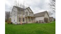 N56W35215 Pondview Ln Oconomowoc, WI 53066 by Shorewest Realtors $517,500