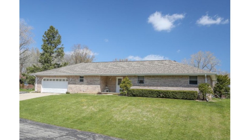 2558 N Green Bay Rd Mount Pleasant, WI 53405 by Berkshire Hathaway HomeServices Metro Realty-Racin $299,900