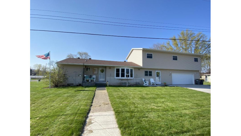 308 Sunset Dr Holmen, WI 54636 by Assist 2 Sell Premium Choice Realty, LLC $269,900