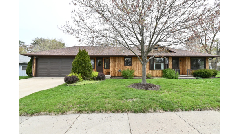 1116 E Racine Ave Waukesha, WI 53186 by Shorewest Realtors $264,900