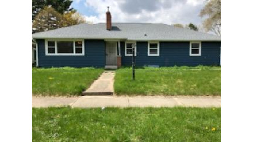 540 Logan St Janesville, WI 53545 by Century 21 Integrity Group - Jefferson $186,000