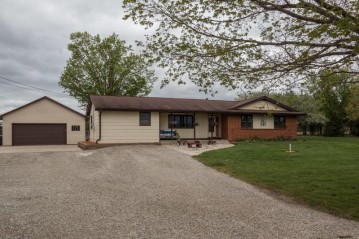 4820 Sheard Rd, Dover, WI 53139