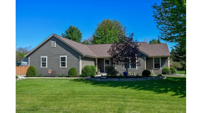 405 Larkin St Eagle, WI 53119 by Shorewest Realtors $335,000