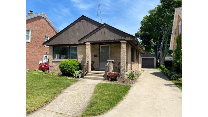 2821 Erie St Racine, WI 53402 by RE/MAX Newport $165,000