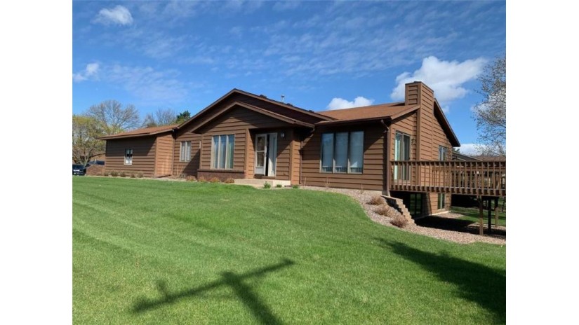 3397 Westhaven Court Eau Claire, WI 54701 by Donnellan Real Estate $269,500