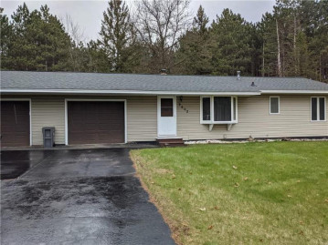 9602 Pine Road, Fall Creek, WI 54742