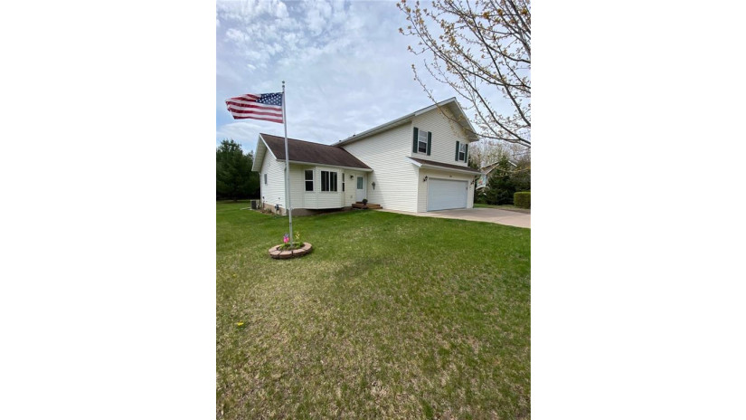 122 South Lake Drive Shell Lake, WI 54871 by Benson Thompson Inc $174,900