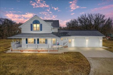 1900 Heritage Road, Ledgeview, WI 54115-4021