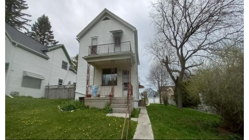 1712 Wisconsin Avenue Sheboygan, WI 53081 by Exit Elite Realty $74,900