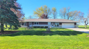 W2595 Schmidt Road, Woodville, WI 54110