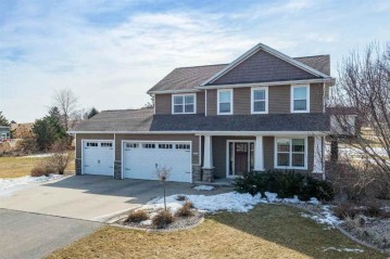 W8087 Lundeen Drive, Greenville, WI 54944